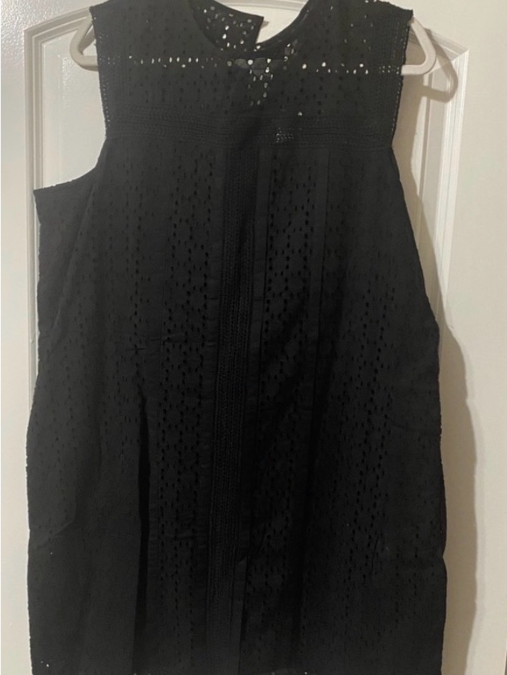 GAP Black Sleeveless Eyelet Mini Dress
